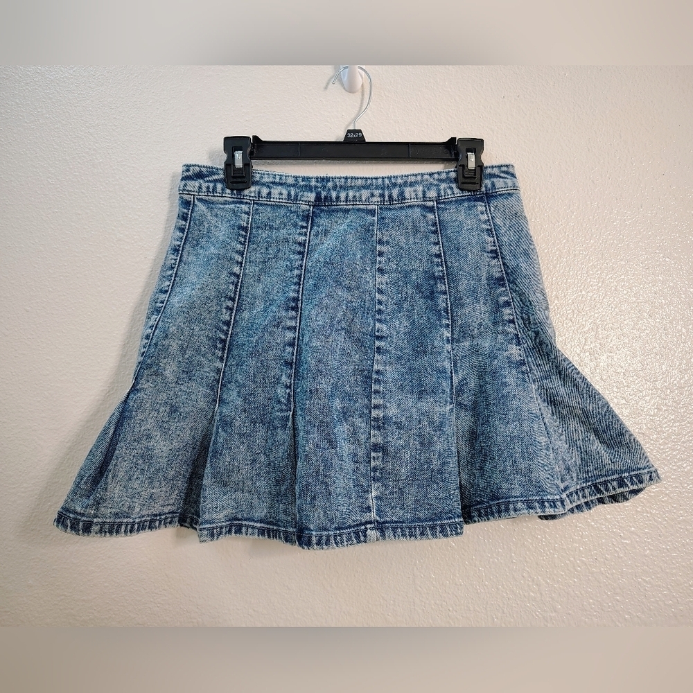No Boundaries Classic Blue Denim Pleated A-line Mini Skirt Zip Back Sz Small